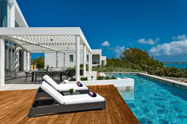 luxury vacation villa rental turks and caicos islands sandy shore bash-28