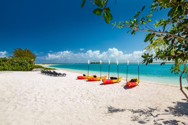 luxury vacation villa rental turks and caicos islands sandy shore bash-29