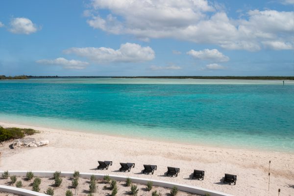 luxury vacation villa rental turks and caicos islands sandy shore bash-37