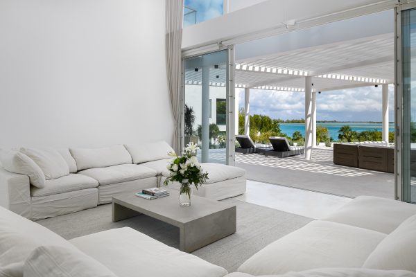 luxury vacation villa rental turks and caicos islands sandy shore bash-5