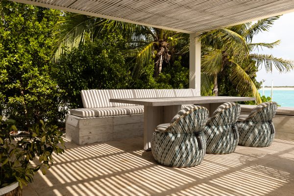 luxury vacation villa rental turks and caicos islands sandy shore aquzaure-08